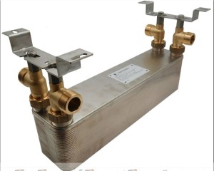 Plate Heat Exchanger BA 16 -22 100kW with 1" tapings insulation (no mounting brackets)